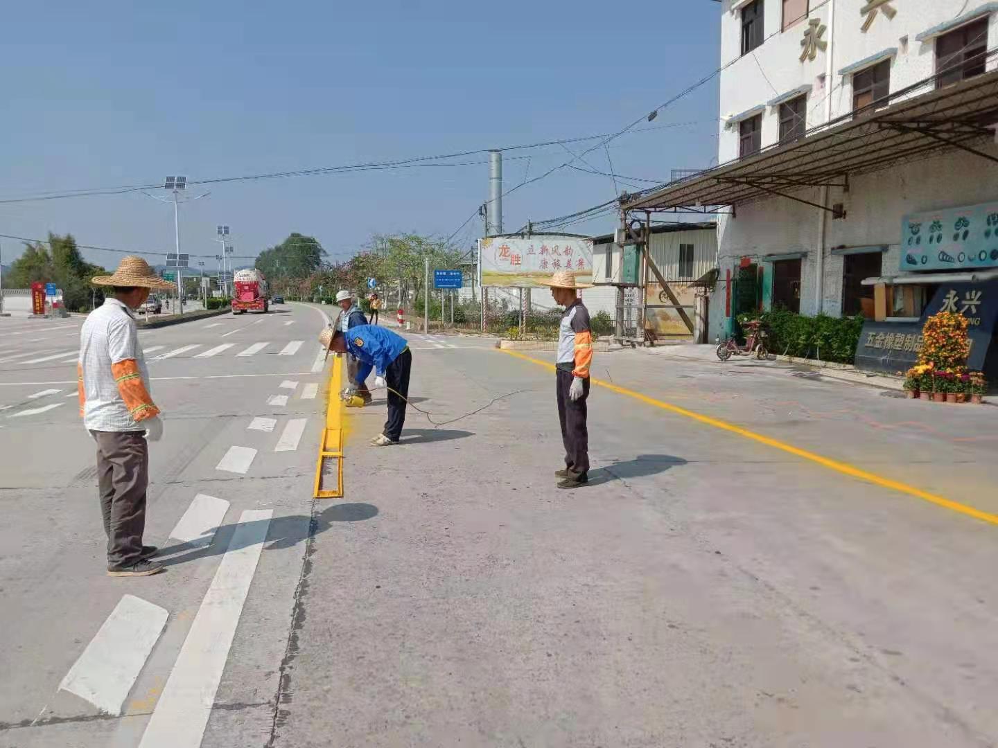 2在立新水庫(kù)路口兩旁加裝警示標(biāo)識(shí).jpg