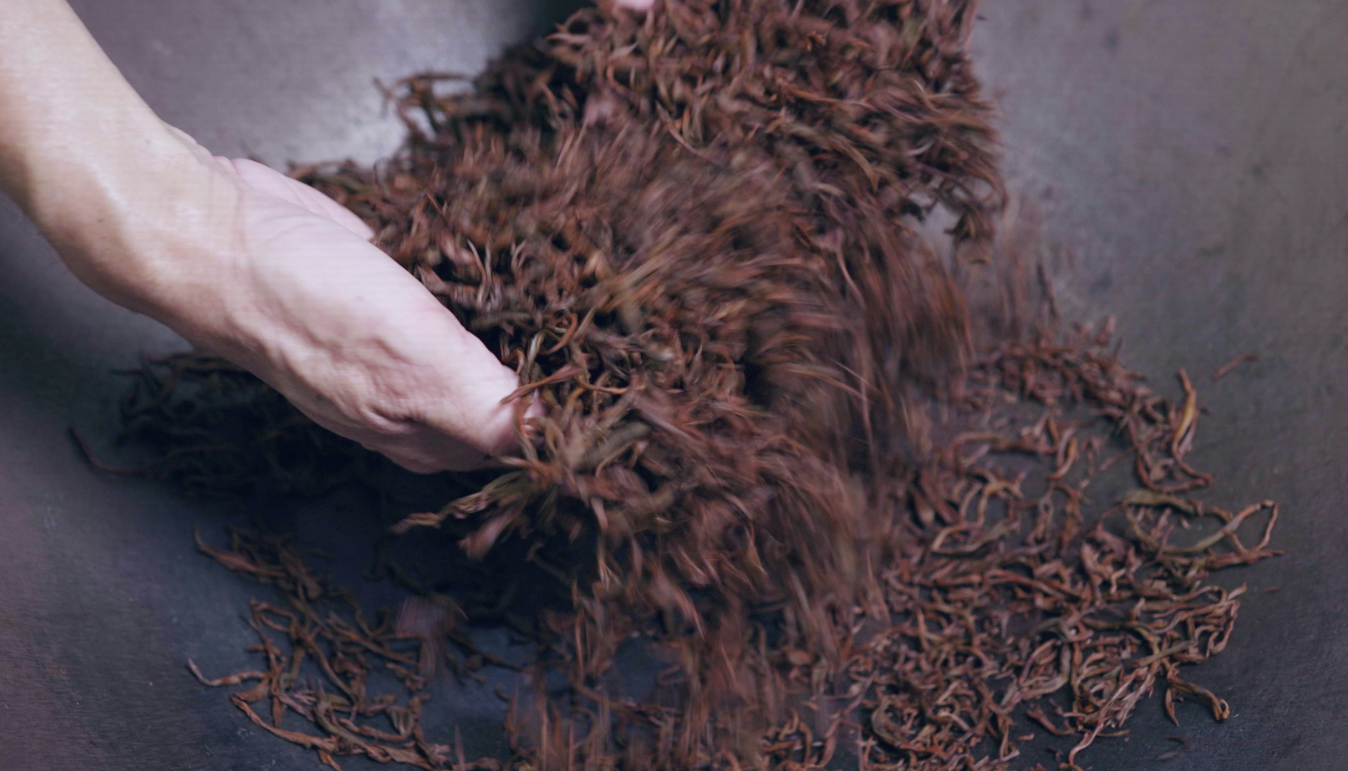 4 大沙茶古法制作技藝步驟——烘干（綠茶、紅茶、黃茶）.png