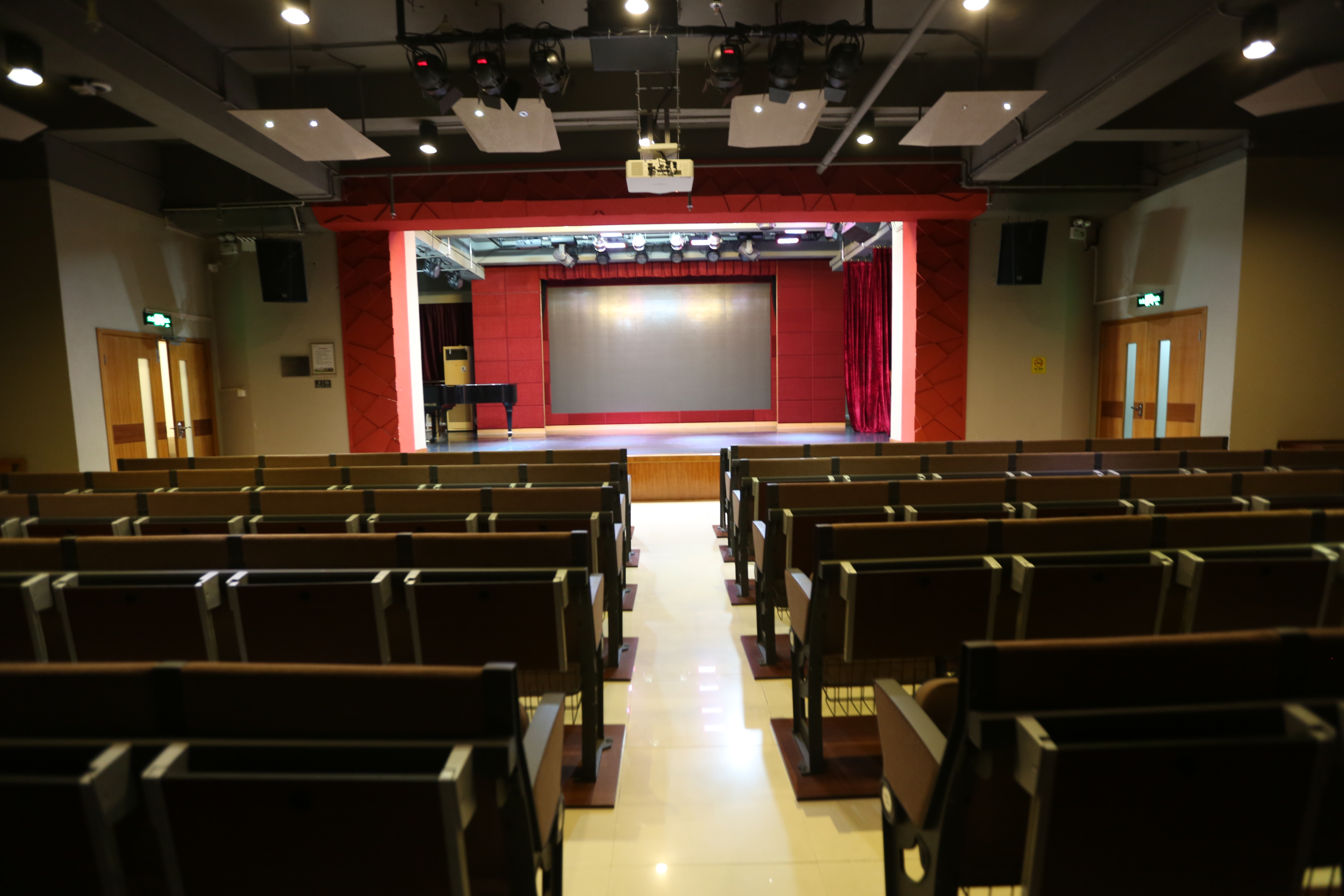 二樓小劇場(chǎng)1.JPG