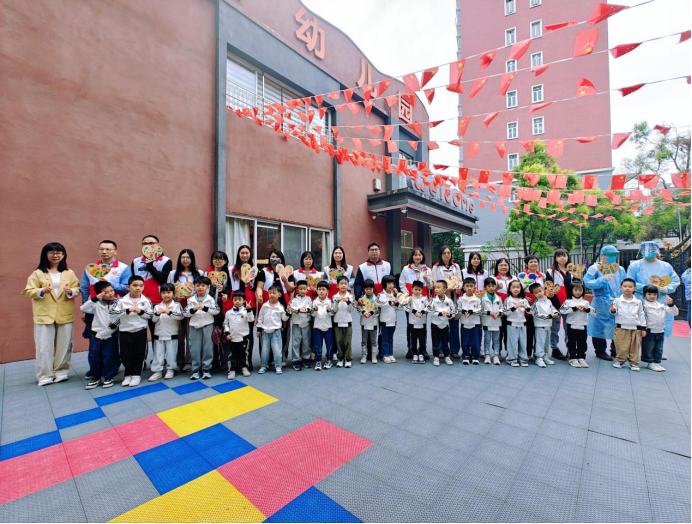 筑牢防蚊屏障 踐行使命擔(dān)當(dāng)——市農(nóng)業(yè)農(nóng)村局深入社區(qū)、校園開(kāi)展防蚊滅蚊志愿服務(wù)活動(dòng)