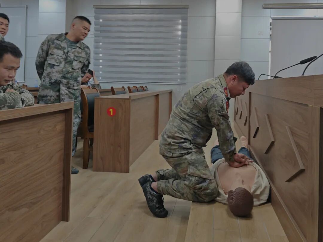 汗水揮灑訓(xùn)練場(chǎng)，礪劍鑄兵正當(dāng)時(shí)——龍勝鎮(zhèn)開(kāi)展民兵應(yīng)急排集訓(xùn)